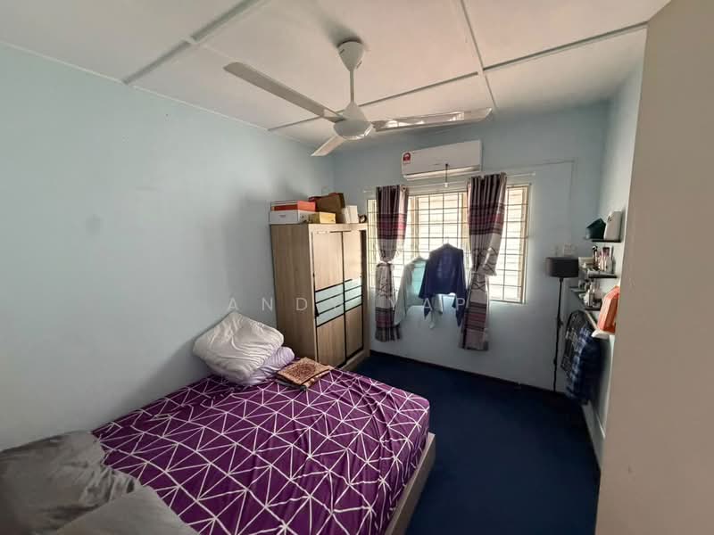 Terraced House for Sale in Bandar Country Homes (Rawang) - Andy Yap - Bedroom - PropertyGuru.com.my