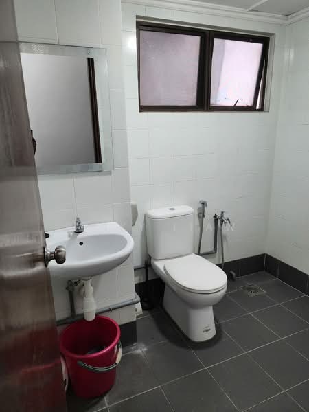 Condominium for Rent at Ehsan Ria - Pinky Liaw - Bathroom - PropertyGuru.com.my