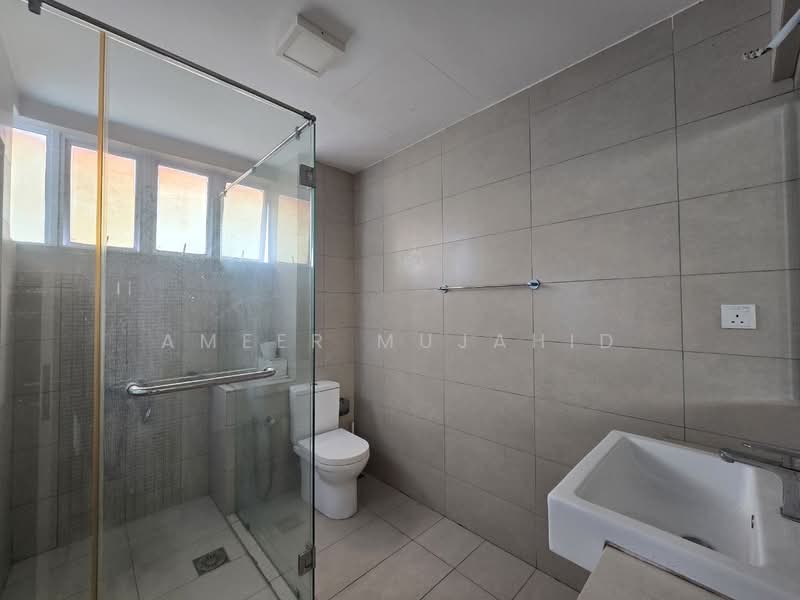 Service Residence for Rent at Medalla @ Oasis Corporate Park - Ameer Mujahid - Bathroom - PropertyGuru.com.my