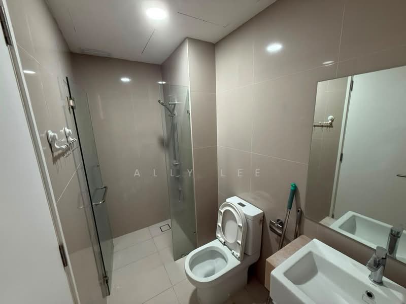 Service Residence for Rent at Southlink - Ally Lee - Bathroom - PropertyGuru.com.my