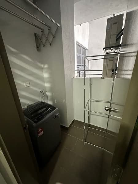 Kediaman Servis untuk Disewa di Astetica Residences - Ally Lee - Balcony - PropertyGuru.com.my