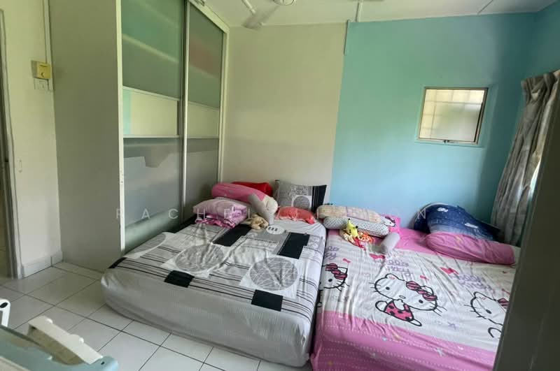 Pangsapuri untuk Dijual di Jasmine Court - Rachel Ji Won - Bedroom - PropertyGuru.com.my