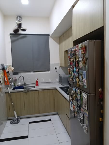 Service Residence for Sale at Skypod Residence - Jordan Low - Kitchen - PropertyGuru.com.my