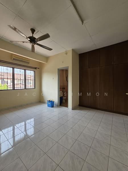 Rumah Teres 2-Tingkat untuk Disewa di Bandar Baru Bangi (Selangor) - Jacob Simmon - PropertyGuru.com.my