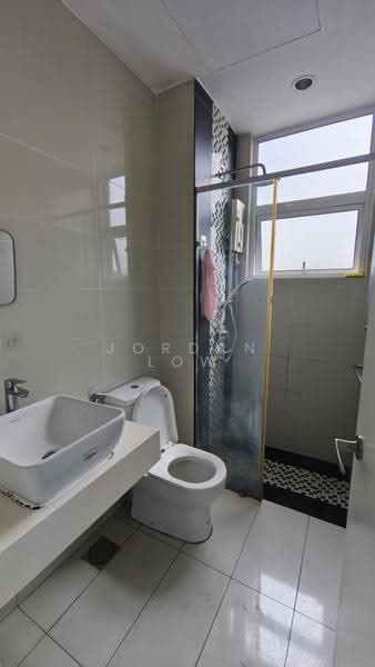 Service Residence for Sale at Skypod Residence - Jordan Low - Bathroom - PropertyGuru.com.my