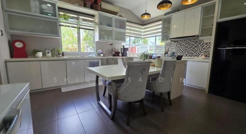 Bungalow House untuk Dijual di Laman Seri (Shah Alam) - Shiqin Saidin - Kitchen - PropertyGuru.com.my