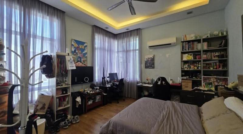 Bungalow House untuk Dijual di Laman Seri (Shah Alam) - Shiqin Saidin - Bedroom - PropertyGuru.com.my