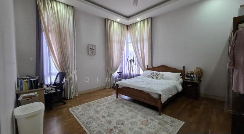 Bungalow House untuk Dijual di Laman Seri (Shah Alam) - Shiqin Saidin - Bedroom - PropertyGuru.com.my
