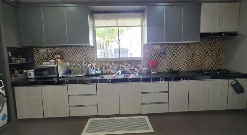 Bungalow House untuk Dijual di Laman Seri (Shah Alam) - Shiqin Saidin - Kitchen - PropertyGuru.com.my