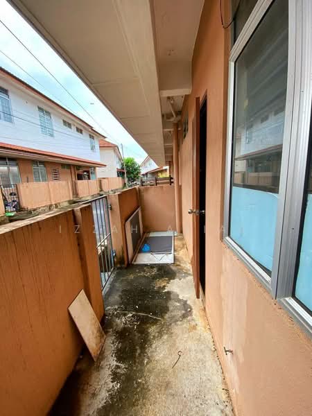 Rumah Teres 2-Tingkat untuk Dijual di Kemaman (Terengganu) - Izzah Alias - Exterior - PropertyGuru.com.my