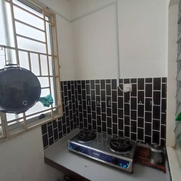 Apartment for Sale at Seri Baiduri - Christine Tan - Kitchen - PropertyGuru.com.my