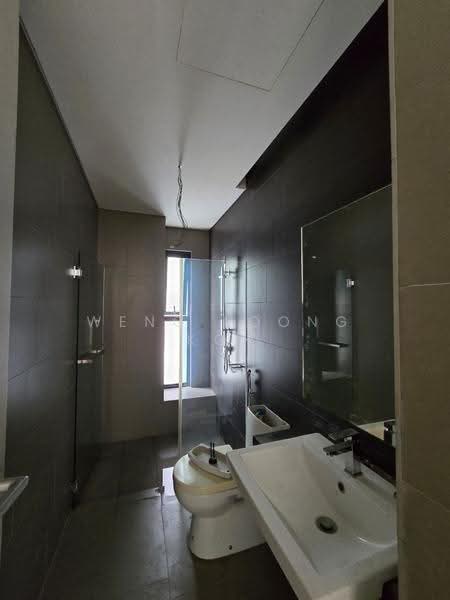 Rumah Banglo untuk Disewa di Taman Danau Desa (Taman Desa) - Weng Loong Kok - Bathroom - PropertyGuru.com.my