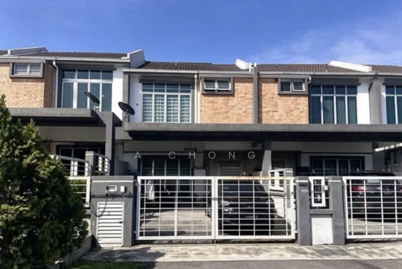 Rumah Teres 2-Tingkat untuk Dijual di Taman Pelangi Semenyih 2 (Semenyih) - A Chong - Exterior - PropertyGuru.com.my