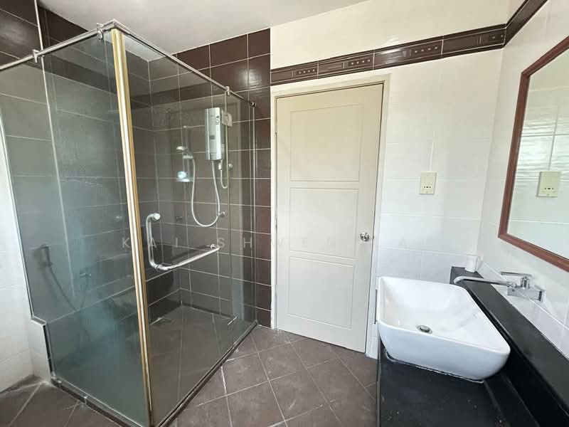 2-storey Terraced House for Sale in Bukit Jelutong (Shah Alam) - Kai Shwen Lai - Bathroom - PropertyGuru.com.my