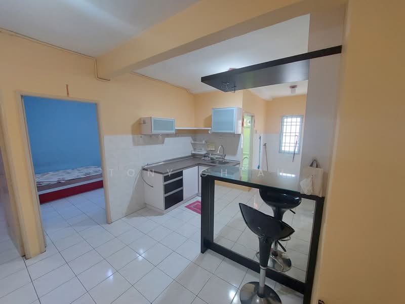 Apartment for Sale at Sri Impian Apartment - Tony Cheah - Kitchen - PropertyGuru.com.my