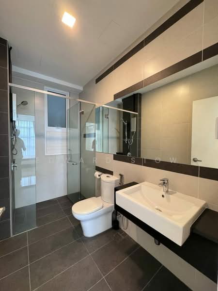 Kediaman Servis untuk Disewa di D'Suites Akasia Horizon @ Horizon Hills - Edward Siow - Bathroom - PropertyGuru.com.my