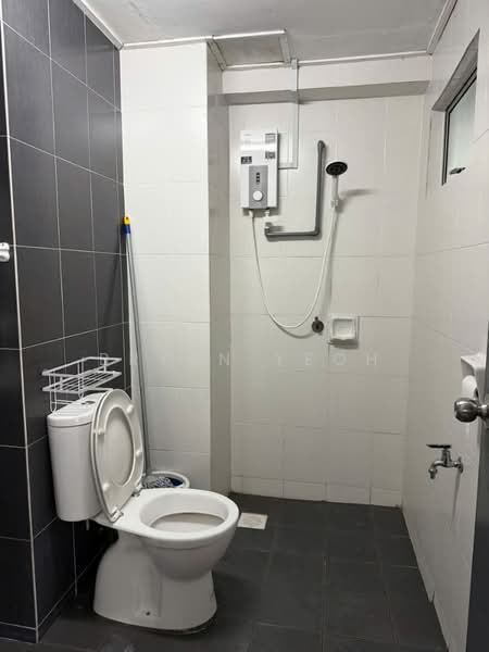 Condominium for Sale at Calisa N @ Calisa Residences - Bryan Yeoh - Bathroom - PropertyGuru.com.my