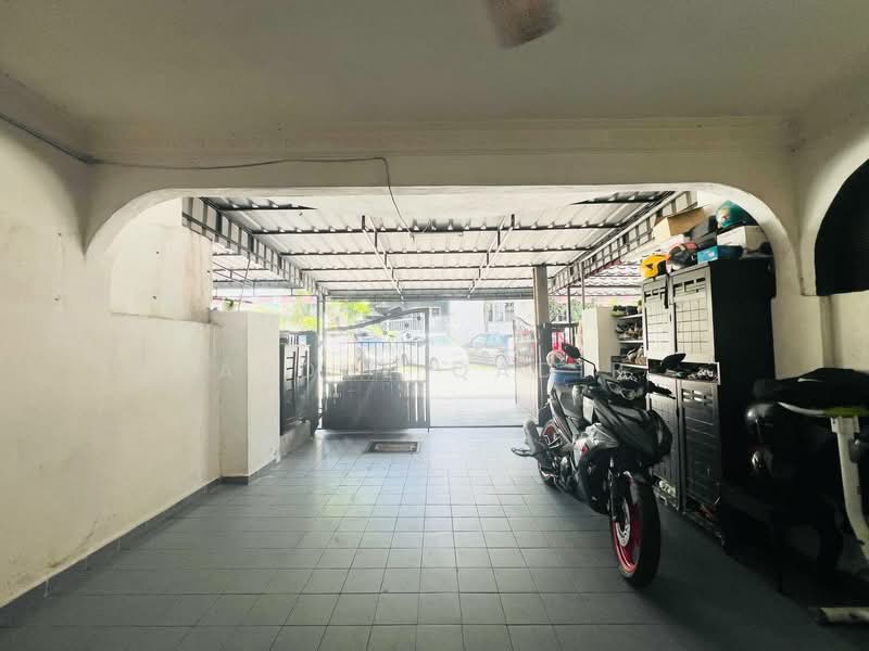 2-storey Terraced House for Sale in Pjs 4 (Petaling Jaya) - Abdul Qadir - PropertyGuru.com.my
