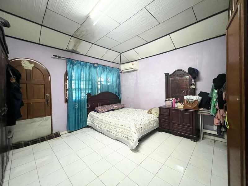 2-storey Terraced House for Sale in Pjs 4 (Petaling Jaya) - Abdul Qadir - PropertyGuru.com.my