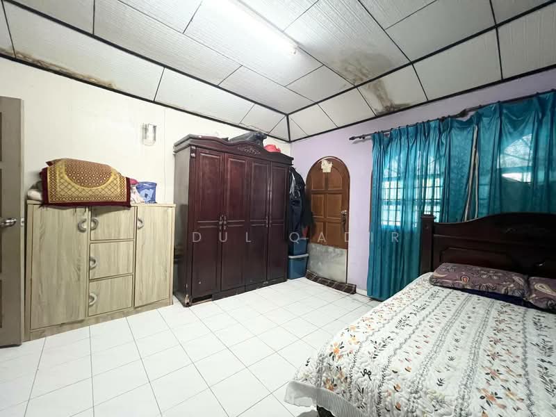 2-storey Terraced House for Sale in Pjs 4 (Petaling Jaya) - Abdul Qadir - PropertyGuru.com.my