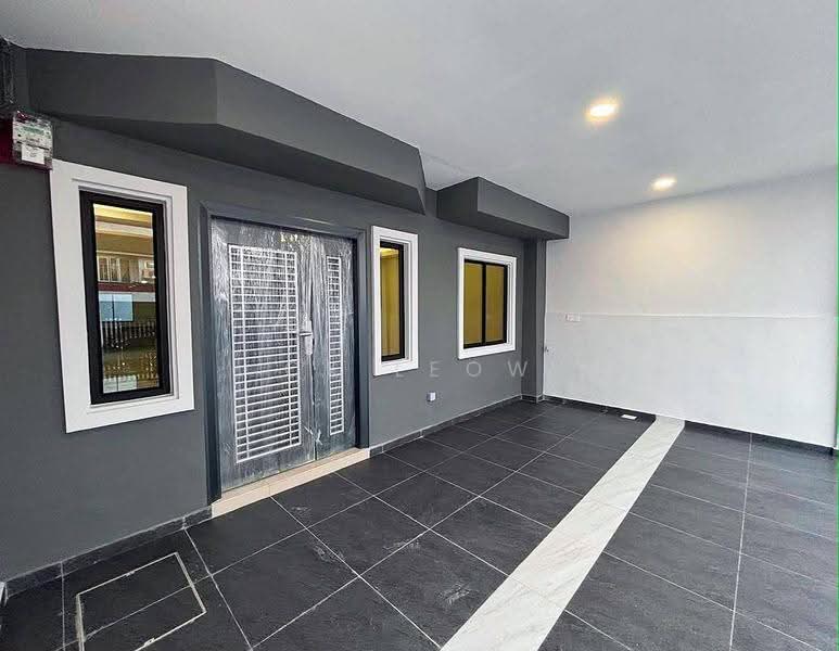 Rumah Teres 2-Tingkat untuk Dijual di Taman Anggerik (Johor Bahru) - Ck Leow - Exterior - PropertyGuru.com.my
