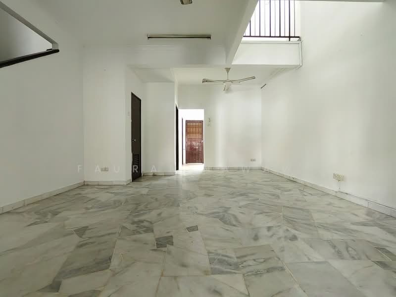 2-storey Terraced House for Sale in Subang Jaya (Selangor) - Fauran Nawawi - PropertyGuru.com.my