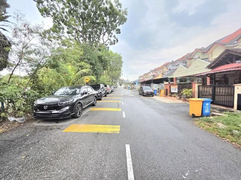 Rumah Teres 2-Tingkat untuk Dijual di Seksyen 13 (Shah Alam) - Fauran Nawawi - PropertyGuru.com.my