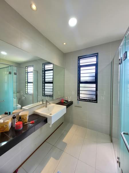 2-storey Terraced House for Sale in Semenyih (Selangor) - Saiful Bahri Abdul Manan - Bathroom - PropertyGuru.com.my