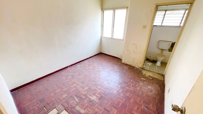 2-storey Terraced House for Sale in Taman Serdang Raya (Seri Kembangan) - Fauran Nawawi - PropertyGuru.com.my