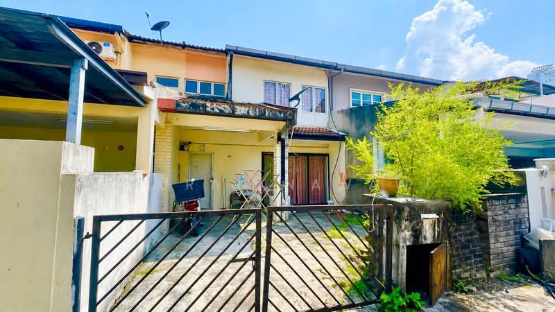 2-storey Terraced House for Sale in Taman Serdang Raya (Seri Kembangan) - Fauran Nawawi - PropertyGuru.com.my