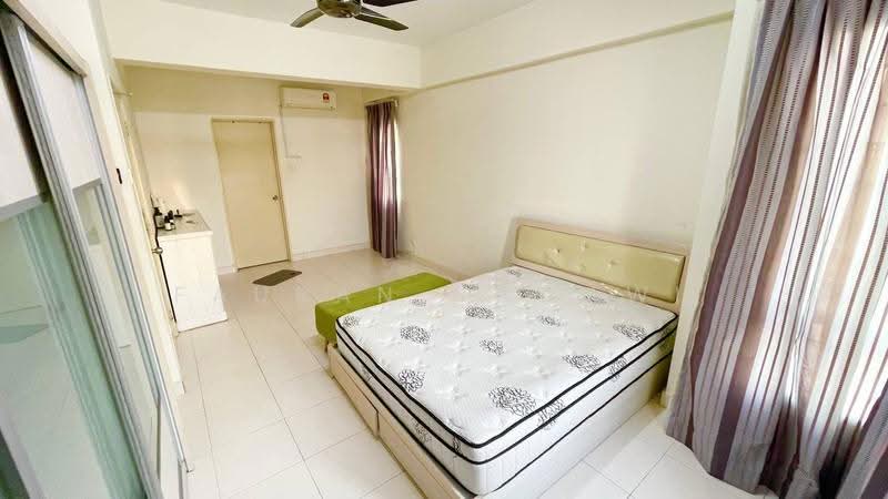 Condominium for Sale at 1 Petaling - Fauran Nawawi - Bedroom - PropertyGuru.com.my