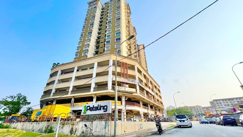 Condominium for Sale at 1 Petaling - Fauran Nawawi - Exterior - PropertyGuru.com.my