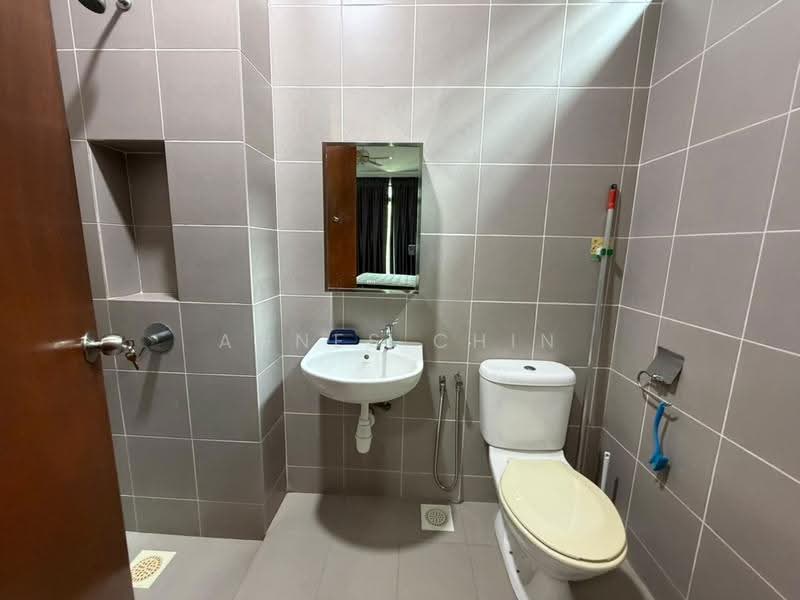 Rumah Teres 2-Tingkat untuk Dijual di Senibong (Permas Jaya) - Agnes Chin - Bathroom - PropertyGuru.com.my