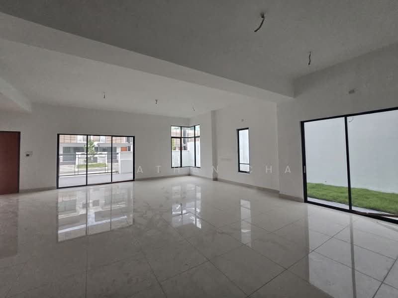 Bungalow House untuk Dijual di Shah Alam (Selangor) - Jonathan Chai - Living Room - PropertyGuru.com.my