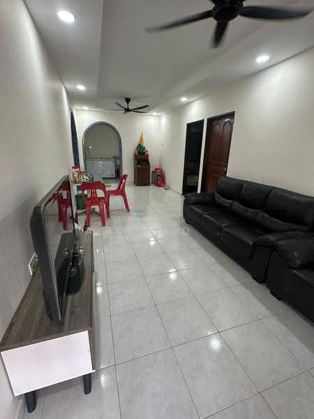 Rumah Teres 1-Tingkat untuk Dijual di Pontian (Johor) - Arshad . - Living Room - PropertyGuru.com.my