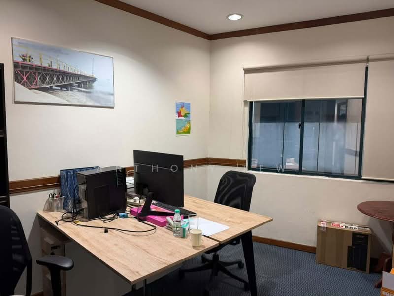 Office for Rent in KLCC (KL City Centre) - Anthony Tew - Study - PropertyGuru.com.my