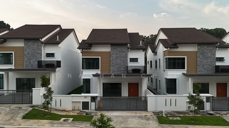 Zero-Lot Bungalow for Sale in Shah Alam (Selangor) - Jonathan Chai - Exterior - PropertyGuru.com.my