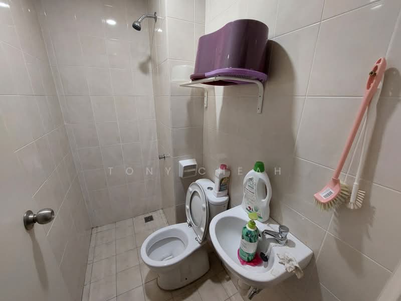 Condominium for Sale at All Seasons Park - Tony Cheah - Bathroom - PropertyGuru.com.my