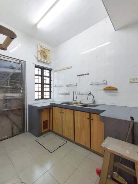 Rumah Teres 2-Tingkat untuk Dijual di Ipoh (Perak) - Eric Khor - PropertyGuru.com.my