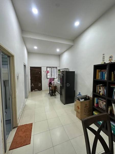Rumah Teres 1-Tingkat untuk Dijual di Taman Mutiara (Pontian) - Arshad . - Interior - PropertyGuru.com.my