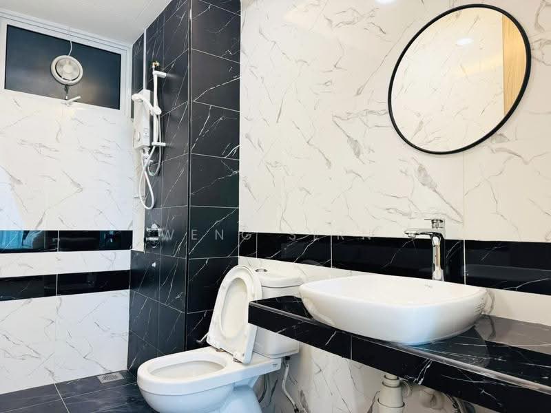 Condominium for Rent at QuayWest Residence - Weng Sern - Bathroom - PropertyGuru.com.my