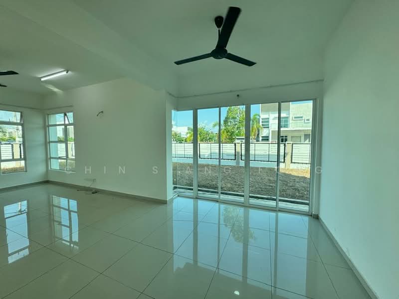 Bungalow House untuk Disewa di Paya Rumput (Melaka) - Chin Siang Fong - Living Room - PropertyGuru.com.my