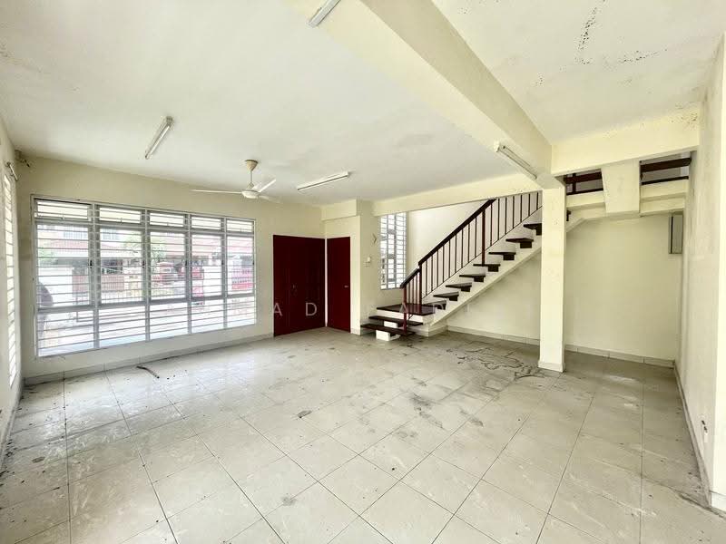 2-storey Terraced House for Sale in Bandar Seri Putra (Bangi) - Ahmad Fadlee - PropertyGuru.com.my