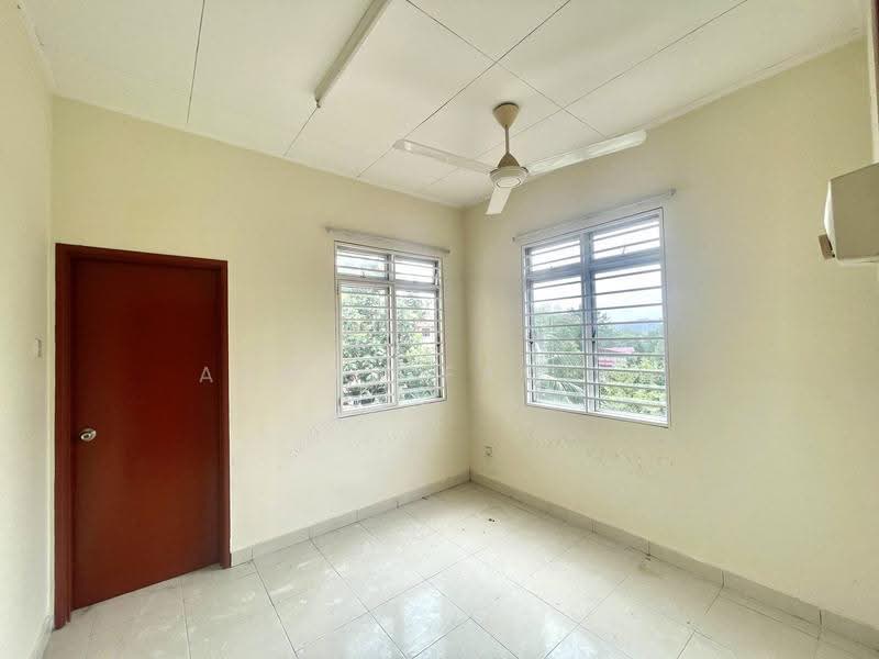 2-storey Terraced House for Sale in Bandar Seri Putra (Bangi) - Ahmad Fadlee - PropertyGuru.com.my