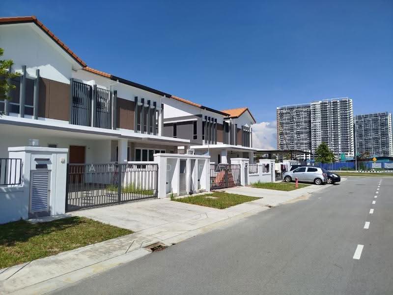 Cluster House for Sale in Alam Sari (Bangi) - Ahmad Fadlee - PropertyGuru.com.my