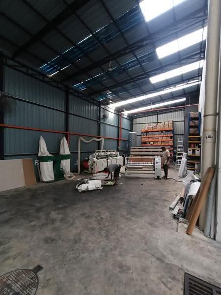 Semi-D Factory for Rent in Puchong (Selangor) - Benjamin Lai - Interior - PropertyGuru.com.my