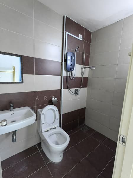 Cluster House for Sale in Iskandar Puteri (Nusajaya) (Johor) - Arshad . - Bathroom - PropertyGuru.com.my