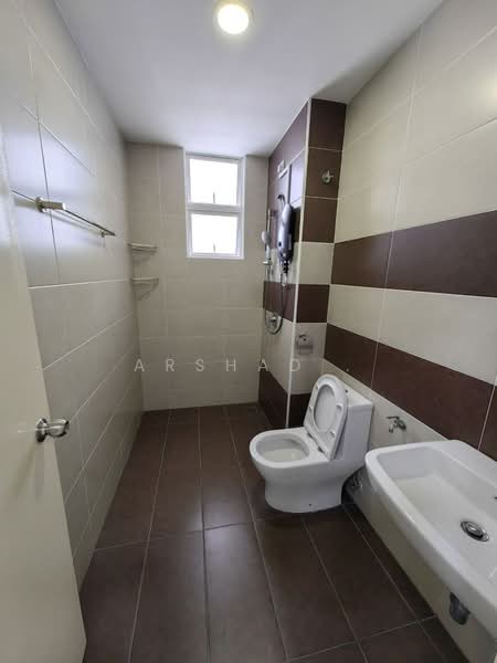 Cluster House for Sale in Iskandar Puteri (Nusajaya) (Johor) - Arshad . - Bathroom - PropertyGuru.com.my