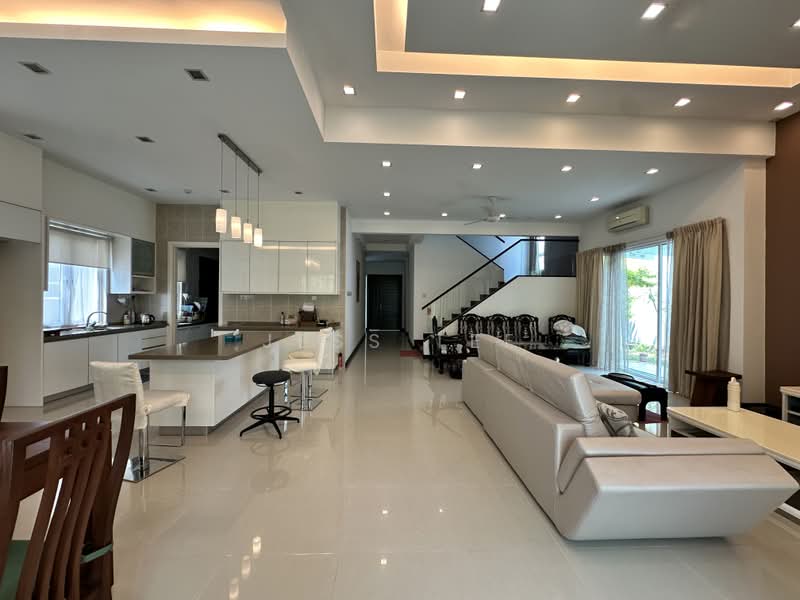 Bungalow House untuk Dijual di Setia Eco Park (Setia Alam) - Jess Tee - Living Room - PropertyGuru.com.my