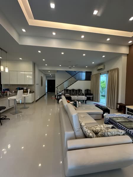 Bungalow House untuk Dijual di Setia Eco Park (Setia Alam) - Jess Tee - Living Room - PropertyGuru.com.my